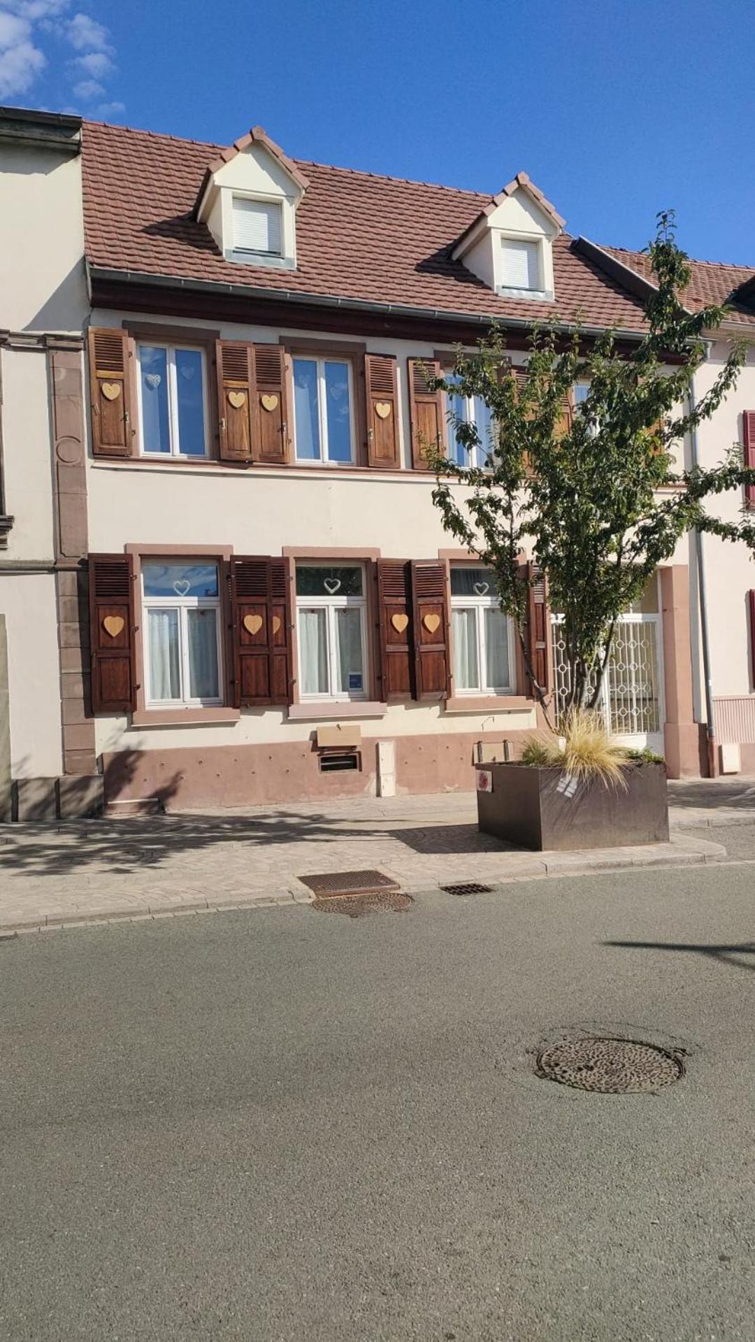 "Coeur D'Elsass St Eloi Centre Ville Avec Parking Colmar Kültér fotó